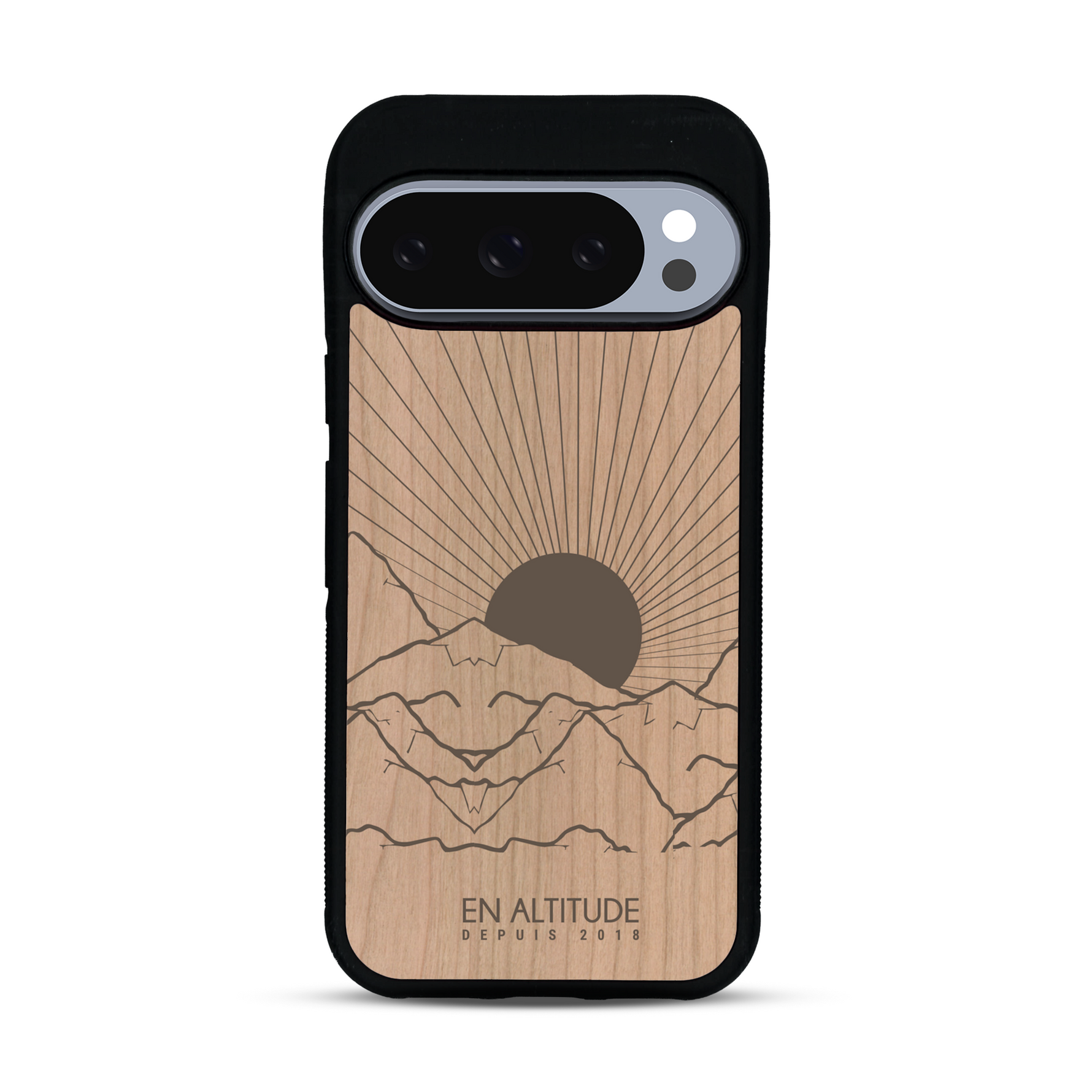 Coque de protection en bois véritable fabriquée en France pour  représentant des montagnes, sur le thème de la randonnée en pleine nature et du trail