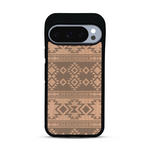 Coque de protection en bois véritable fabriquée en France pour  avec des motifs géométriques s'inspirant des temples aztèques, mayas et incas