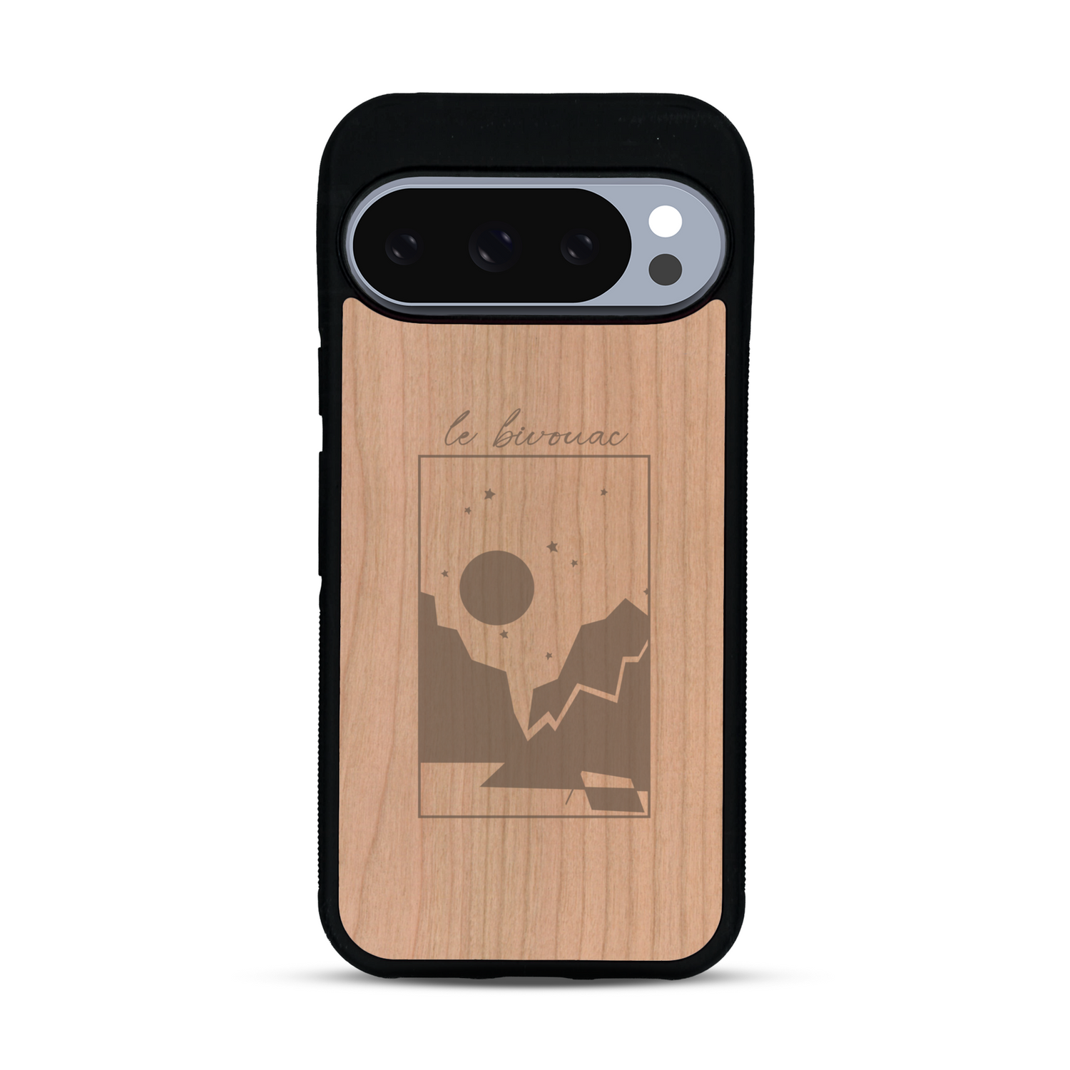 Coque de protection en bois véritable fabriquée en France pour  sur le thème du camping en pleine nature et du bivouac avec la phrase "Aventure is out there"