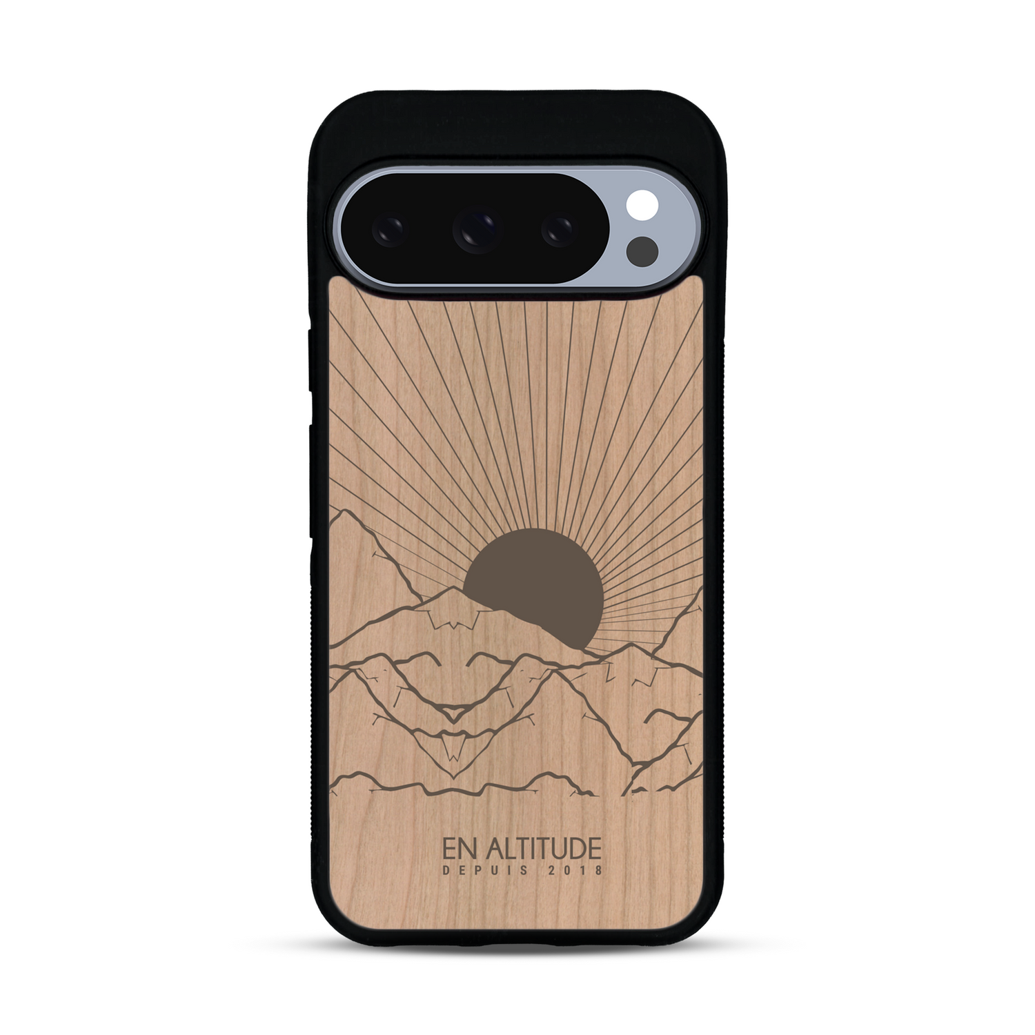 Coque de protection en bois véritable fabriquée en France pour  représentant des montagnes, sur le thème de la randonnée en pleine nature et du trail