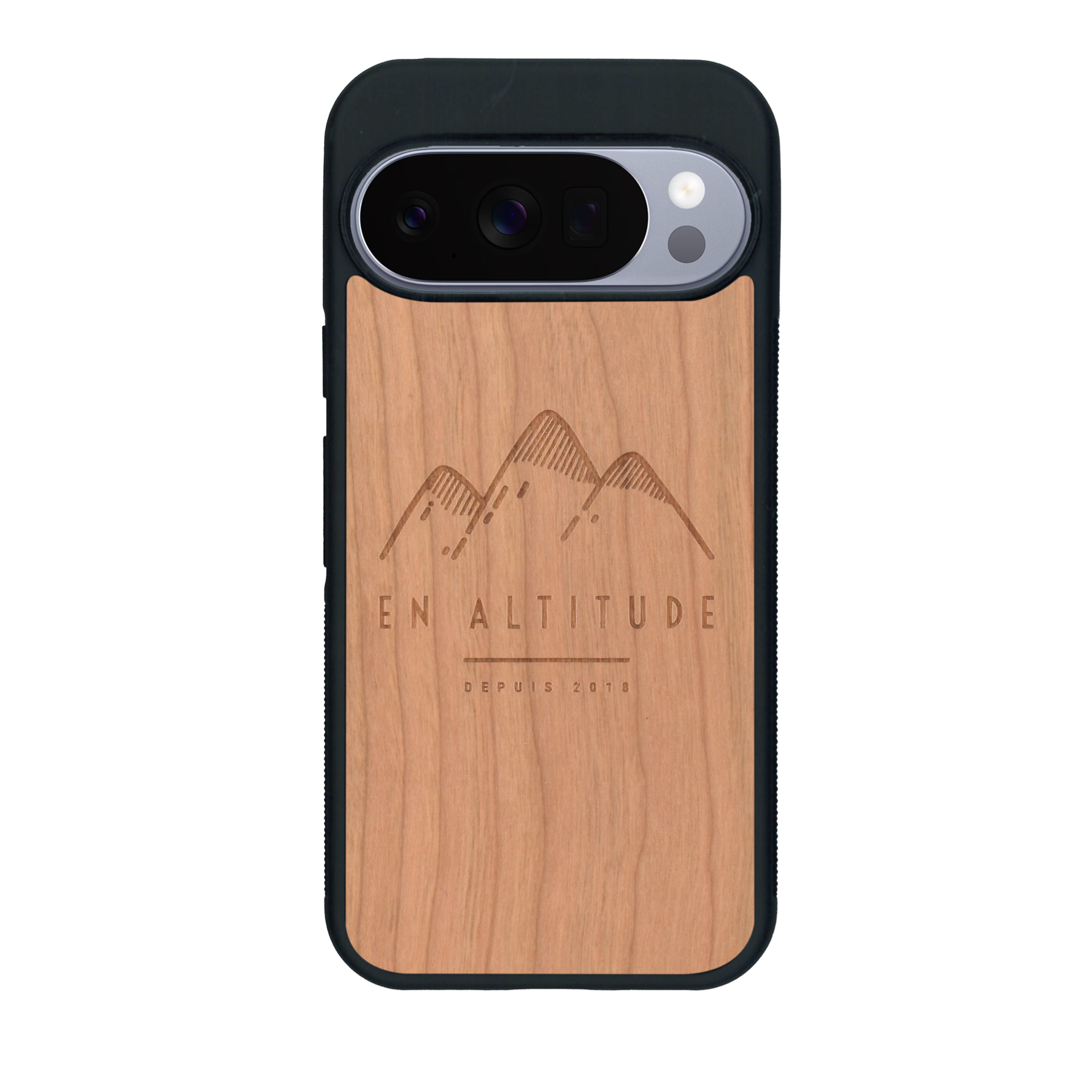 Coque de protection en bois véritable fabriquée en France pour Google Pixel 10 Pro XL représentant des montagnes, sur le thème de la randonnée en pleine nature et du trail