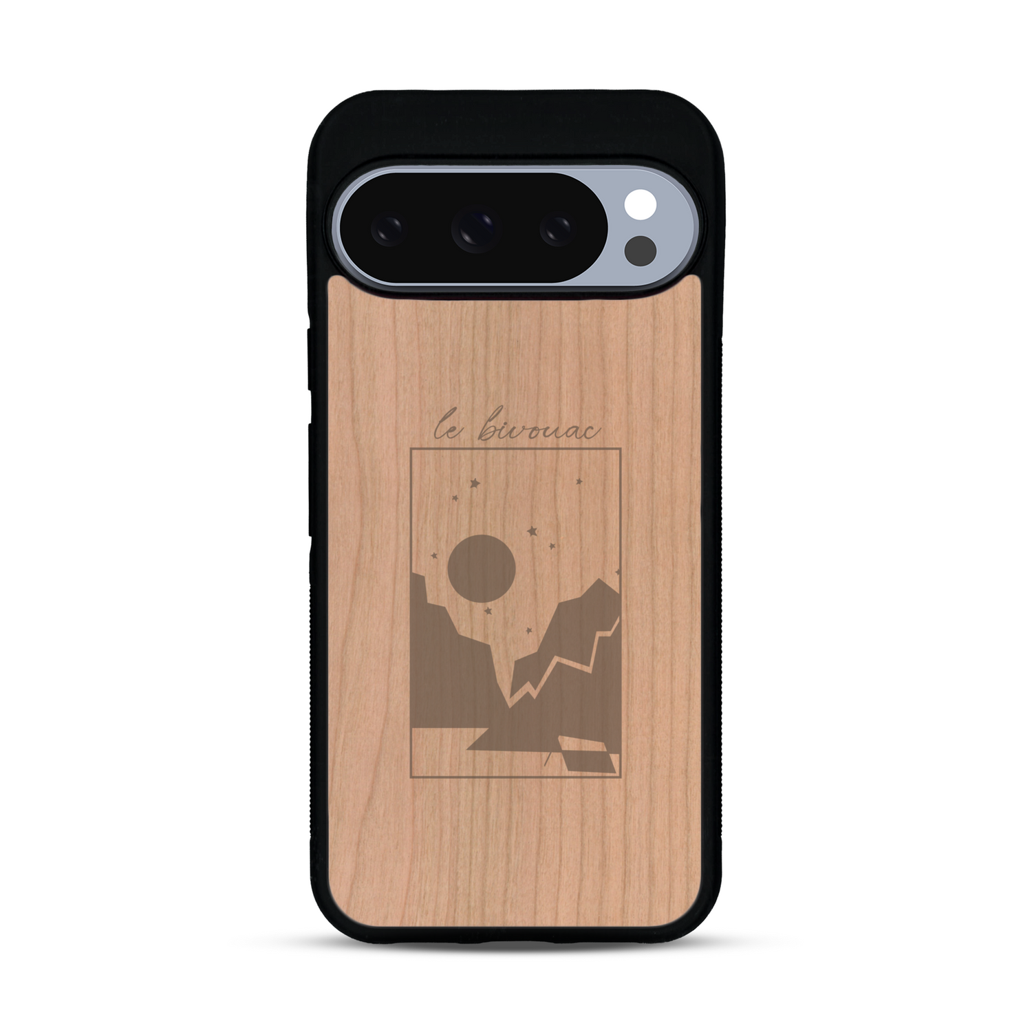 Coque de protection en bois véritable fabriquée en France pour  sur le thème du camping en pleine nature et du bivouac avec la phrase "Aventure is out there"