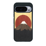 Coque de protection en bois véritable fabriquée en France pour Google Pixel 10 Pro XL alliant plusieurs essences de bois pour représenter le mont Fuji
