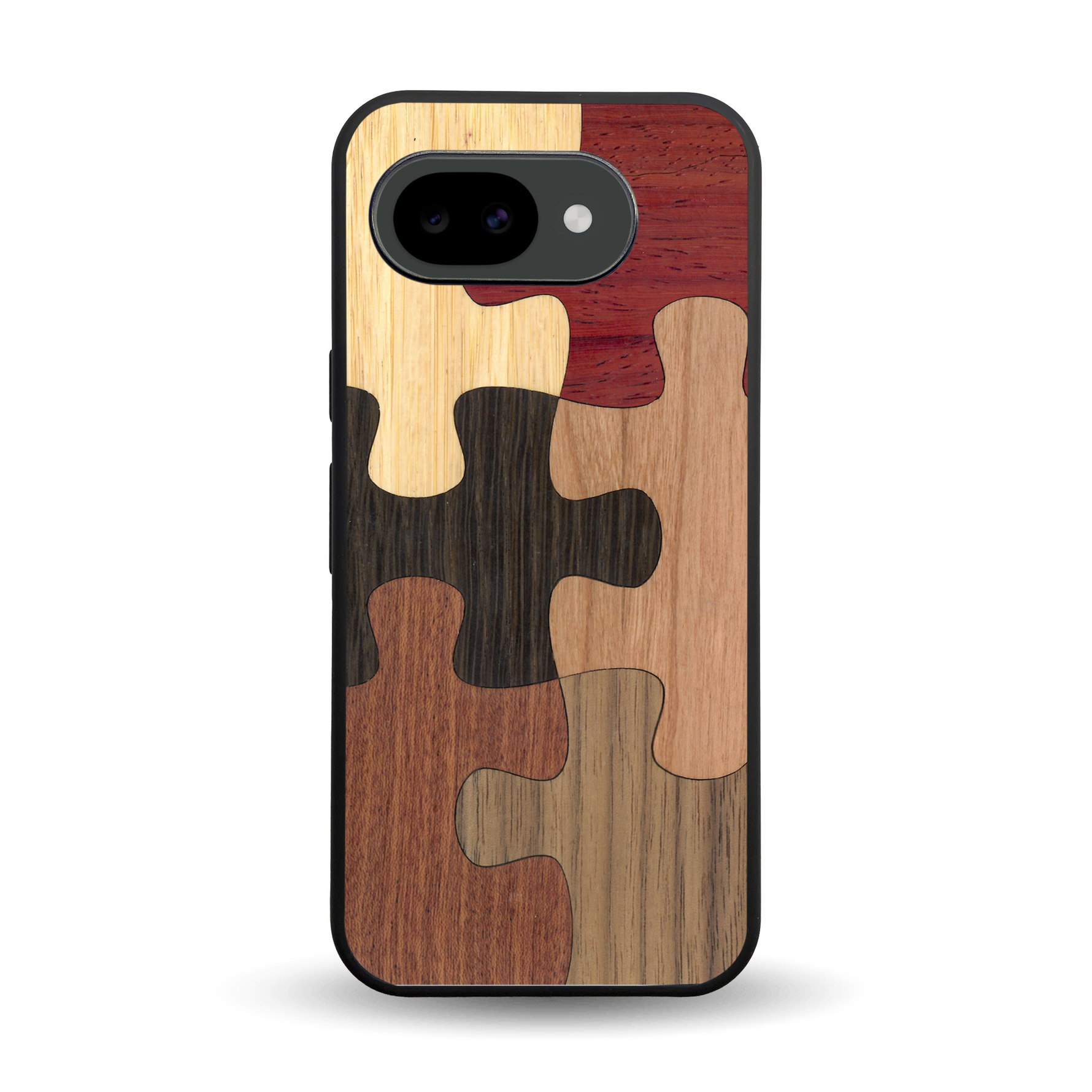 Coque de protection en bois véritable fabriquée en France pour Google Pixel 10A représentant un puzzle en six pièces qui allie du chêne fumé, du noyer, du bambou, du padouk, du merisier et de l'acajou