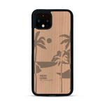Coque de protection en bois véritable fabriquée en France pour  sur le thème des voyages en vans, vanlife et chill avec une gravure représentant un van vw combi devant le soleil couchant sur une plage avec des vagues