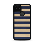 Coque de protection en bois véritable fabriquée en France pour  alliant plusieurs essences de bois pour représenter une marinière