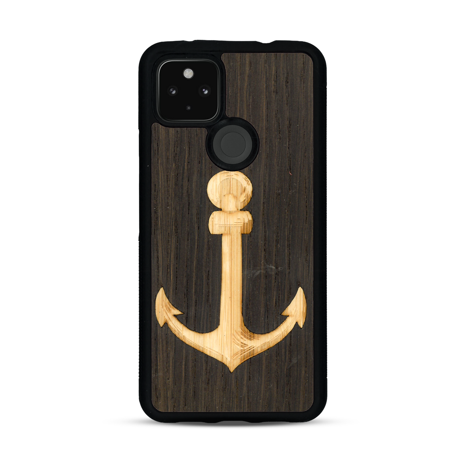 Coque de protection en bois véritable fabriquée en France pour  sur le thème nautique avec un bois clair et un bois foncé représentant une ancre de bateau