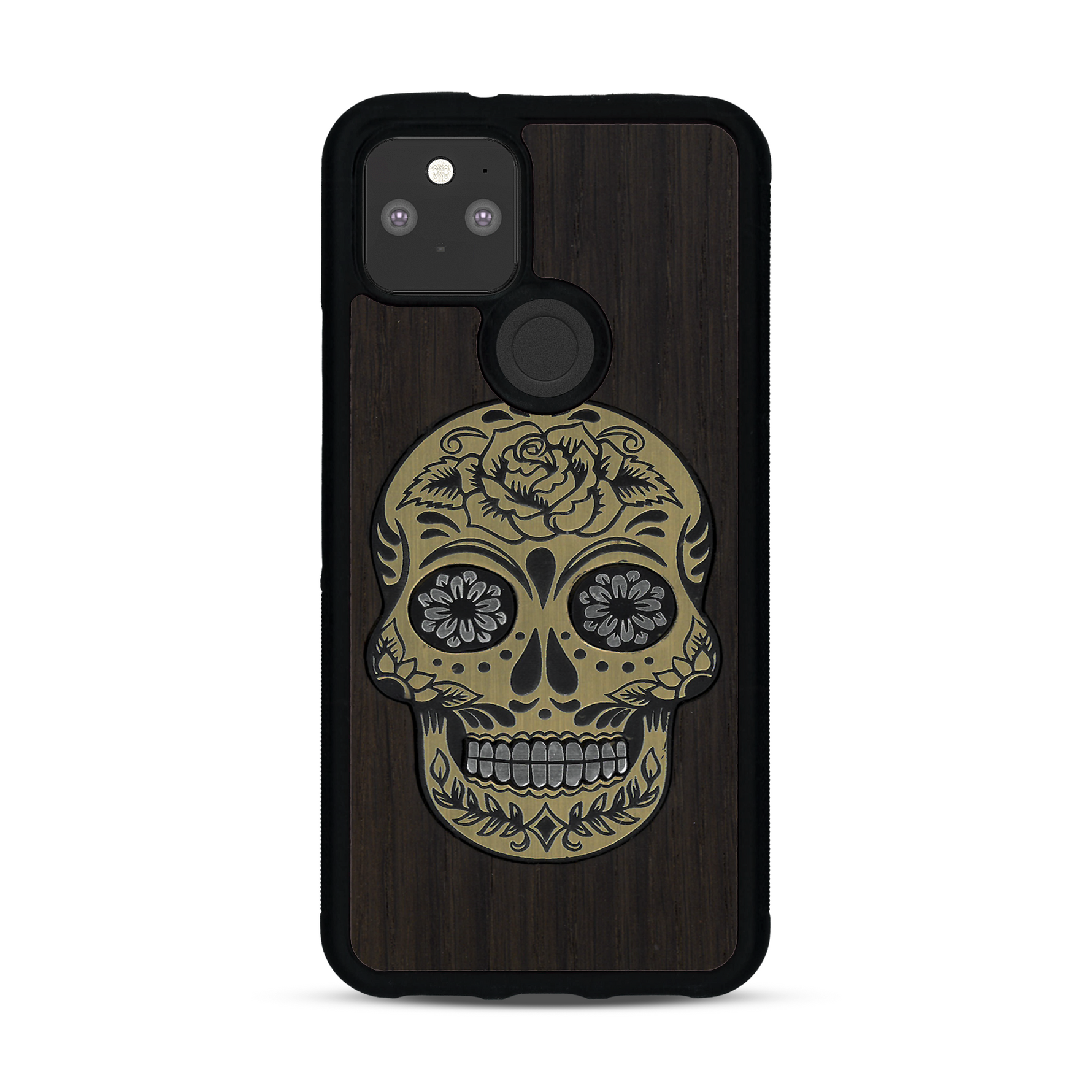 Coque de protection en bois véritable fabriquée en France pour  alliant du chêne fumé avec du métal argenté et doré représentant une tête de mort mexicaine sur le thème Dia de los Muertos