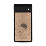 Coque de protection en bois véritable fabriquée en France pour  représentant des montagnes, sur le thème de la randonnée en pleine nature et du trail
