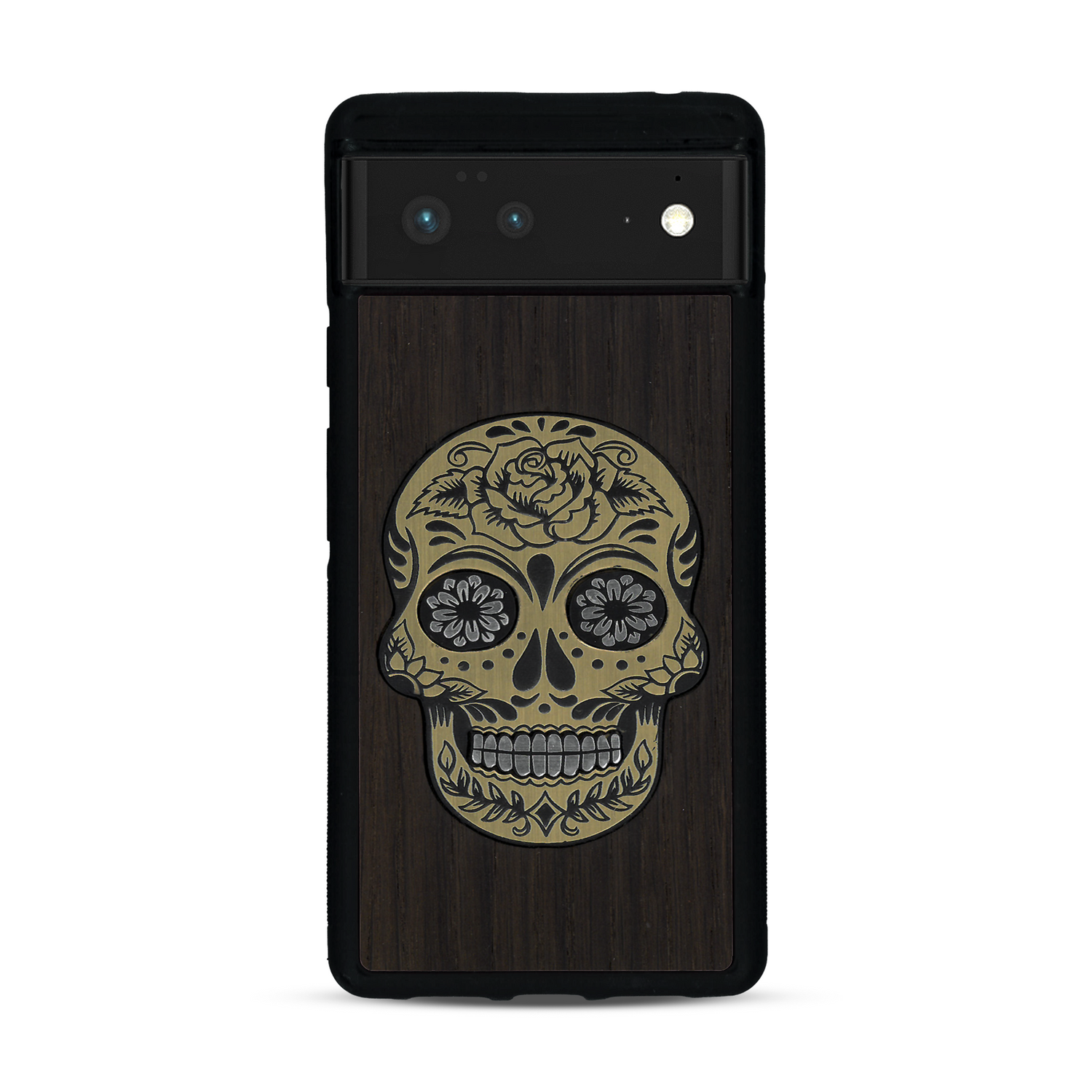 Coque de protection en bois véritable fabriquée en France pour  alliant du chêne fumé avec du métal argenté et doré représentant une tête de mort mexicaine sur le thème Dia de los Muertos
