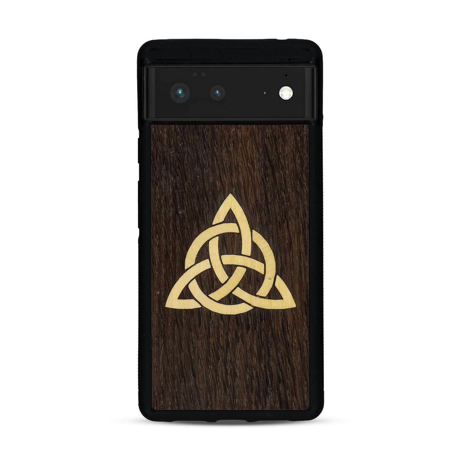 Coque de protection en bois véritable fabriquée en France pour Google Pixel 6 alliant du chêne fumé et du bambou représentant une triquetra
