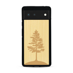 Coque de protection en bois véritable fabriquée en France pour  sur le thème de la nature, de la fôret et de l'écoresponsabilité avec une gravure représentant un arbre 