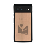 Coque de protection en bois véritable fabriquée en France pour  sur le thème du camping en pleine nature et du bivouac avec la phrase "Aventure is out there"