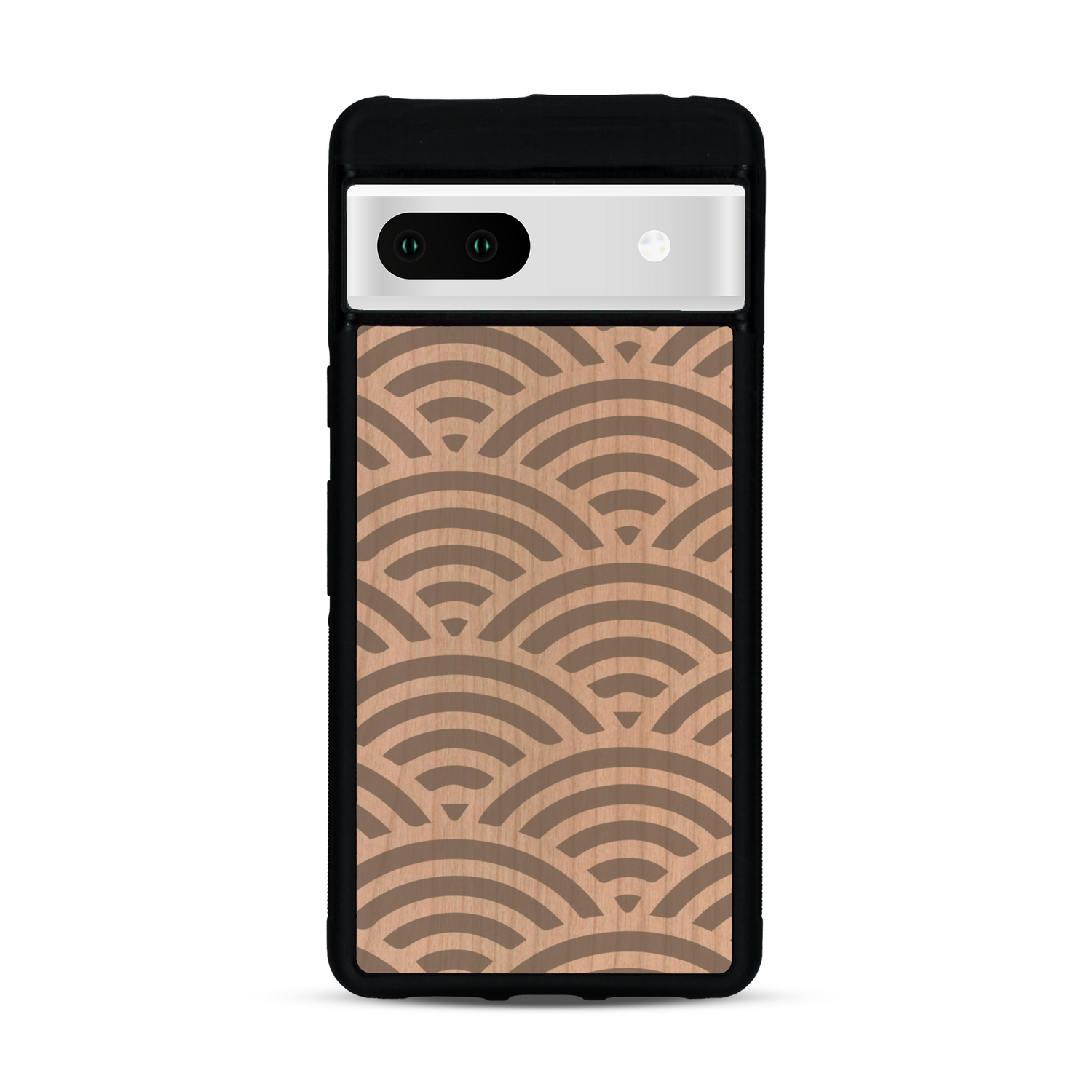 Coque de protection en bois véritable fabriquée en France pour  baptisée "La Sinjak" avec un motif de gravure abstrait représentant la répétition d'un symbole wifi