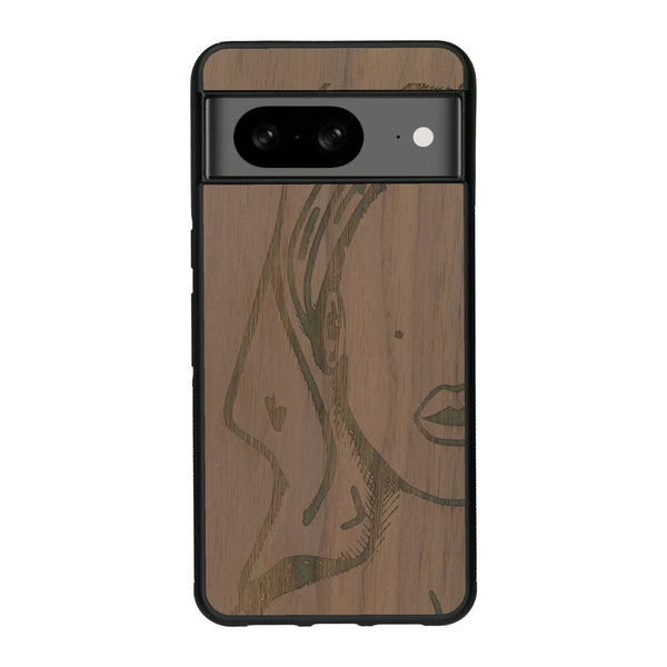 Coque de protection en bois véritable fabriquée en France pour Google Pixel 7A représentant une silhouette féminine épurée de type line art en collaboration avec l'artiste Maud Dabs