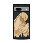 Coque de protection en bois véritable fabriquée en France pour Google Pixel 7A alliant plusieurs essences de bois pour représenter le mont Everest