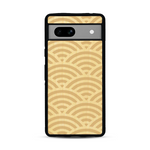 Coque de protection en bois véritable fabriquée en France pour  baptisée "La Sinjak" avec un motif de gravure abstrait représentant la répétition d'un symbole wifi