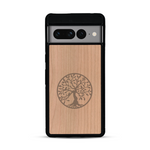 Coque de protection en bois véritable fabriquée en France pour  sur le thème de la spiritualité et du yoga avec une gravure zen représentant un arbre de vie