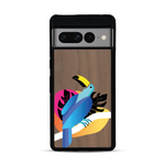 Coque de protection en bois véritable fabriquée en France pour Google Pixel 7pro représentant un toucan coloré avec un design moderne et minimaliste sur le thème de la jungle et de la nature