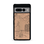 Coque de protection en bois véritable fabriquée en France pour  sur le thème de la randonnée en montagne et de l'aventure avec une gravure représentant une femme de dos face à un paysage de nature