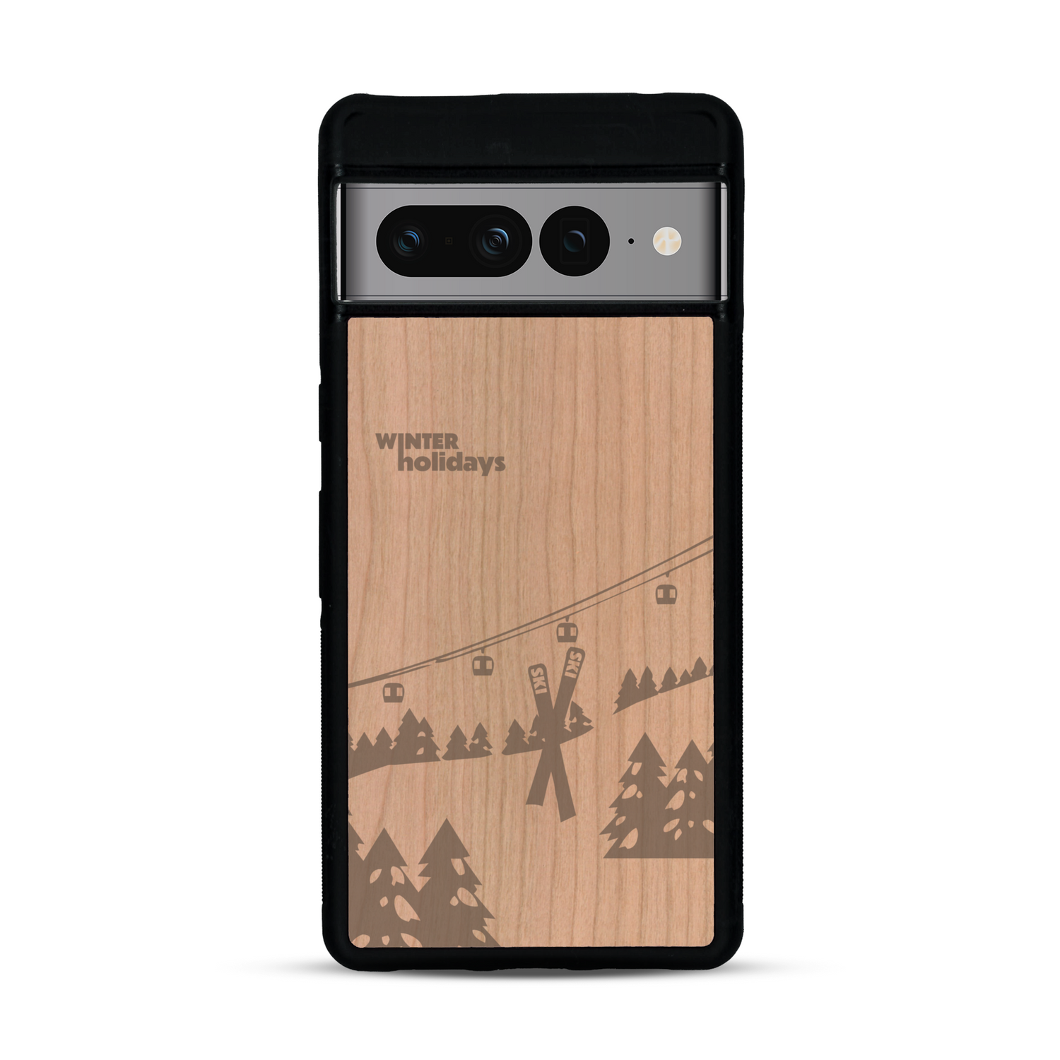 Coque de protection en bois véritable fabriquée en France pour  sur le thème de la montagne, du ski et de la neige avec un motif représentant une paire de ski plantée dans la neige avec en fond des montagnes enneigées
