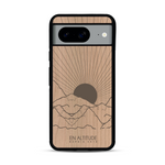 Coque de protection en bois véritable fabriquée en France pour  représentant des montagnes, sur le thème de la randonnée en pleine nature et du trail