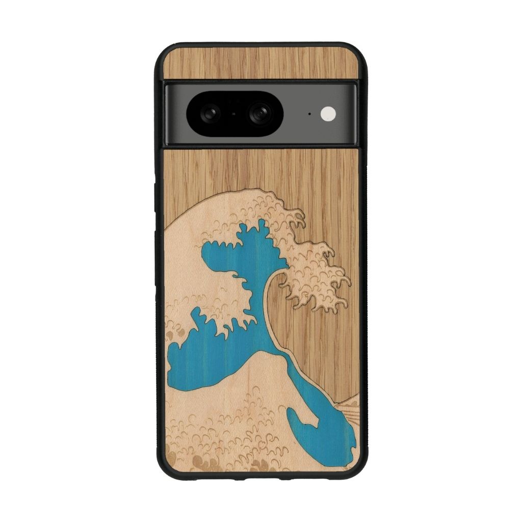 Coque de protection en bois véritable fabriquée en France pour Google Pixel 8 alliant plusieurs essences de bois pour représenter la célèbre grande vague de Kanagawa