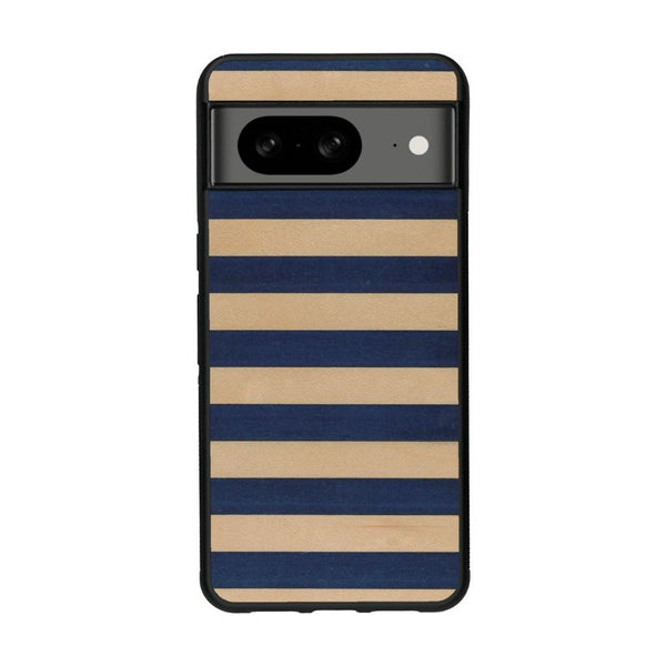 Coque de protection en bois véritable fabriquée en France pour Google Pixel 8 alliant plusieurs essences de bois pour représenter une marinière