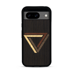 Coque de protection en bois véritable fabriquée en France pour  sur le thème de l'art géométrique qui allie du chêne fumé, du noyer, du bambou et du padouk représentant le triangle de penrose