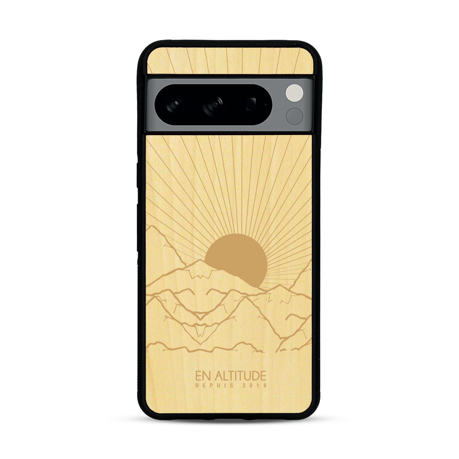 Coque de protection en bois véritable fabriquée en France pour  représentant des montagnes, sur le thème de la randonnée en pleine nature et du trail