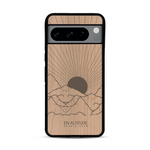 Coque de protection en bois véritable fabriquée en France pour  représentant des montagnes, sur le thème de la randonnée en pleine nature et du trail