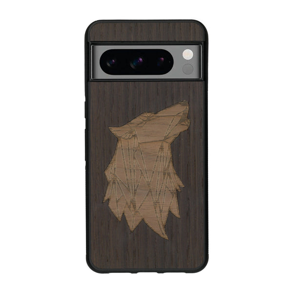 Coque de protection en bois véritable fabriquée en France pour Google Pixel 8pro alliant du chêne fumé et du noyer représentant une tête de loup géométrique de profil sur le thème des animaux et de la nature