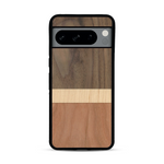 Coque de protection en bois véritable fabriquée en France pour  alliant des bandes horizontales de bambou, merisier et noyer