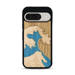 Coque de protection en bois véritable fabriquée en France pour  alliant plusieurs essences de bois pour représenter la célèbre grande vague de Kanagawa