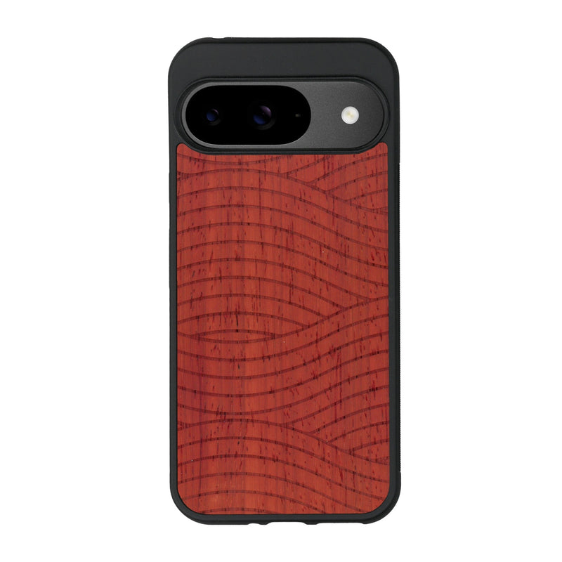 Coque de protection en bois véritable fabriquée en France pour Google Pixel 8A avec un motif moderne et minimaliste sur le thème waves et wavy représentant les vagues de l'océan