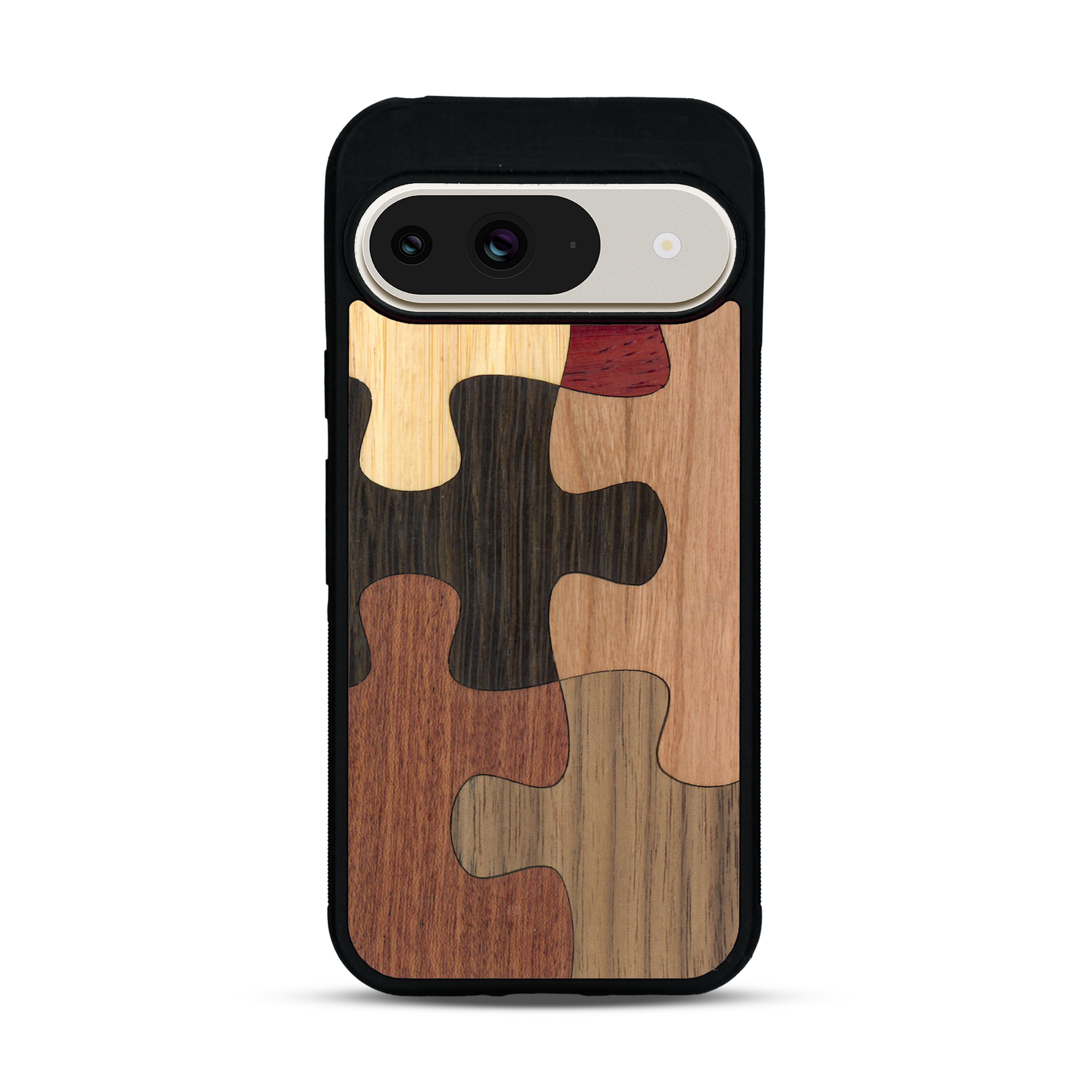 Coque de protection en bois véritable fabriquée en France pour  représentant un puzzle en six pièces qui allie du chêne fumé, du noyer, du bambou, du padouk, du merisier et de l'acajou