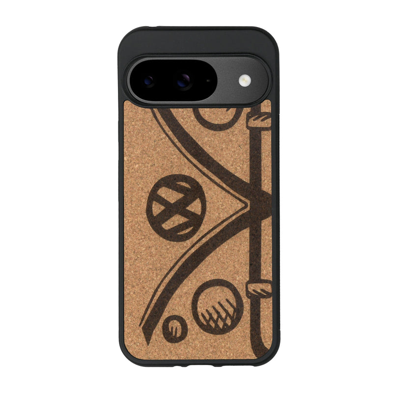 Coque de protection en bois véritable fabriquée en France pour Google Pixel 9 sur le thème de l'automobile avec un van combi