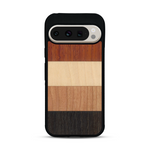 Coque de protection en bois véritable fabriquée en France pour  alliant des bandes horizontales de bambou, merisier, padouk, noyer et chêne fumé