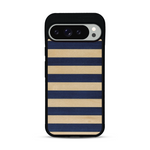 Coque de protection en bois véritable fabriquée en France pour  alliant plusieurs essences de bois pour représenter une marinière