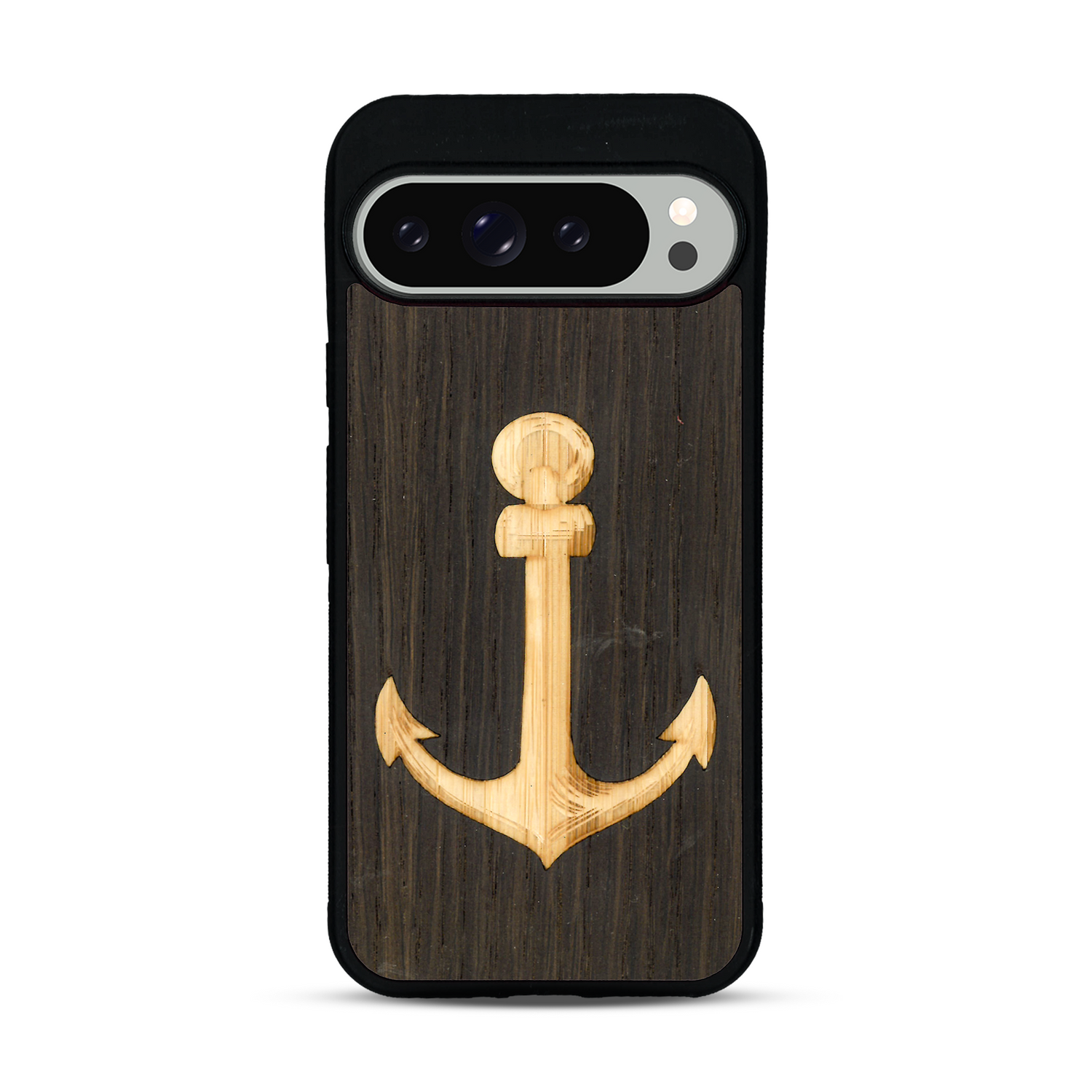 Coque de protection en bois véritable fabriquée en France pour  sur le thème nautique avec un bois clair et un bois foncé représentant une ancre de bateau