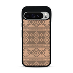 Coque de protection en bois véritable fabriquée en France pour  avec des motifs géométriques s'inspirant des temples aztèques, mayas et incas