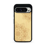 Coque de protection en bois véritable fabriquée en France pour  sur le thème de la bohème et du tatouage au henné avec une gravure représentant un mandala