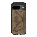 Coque de protection en bois véritable fabriquée en France pour Google Pixel 9 Pro XL sur le thème de l'automobile avec un van combi