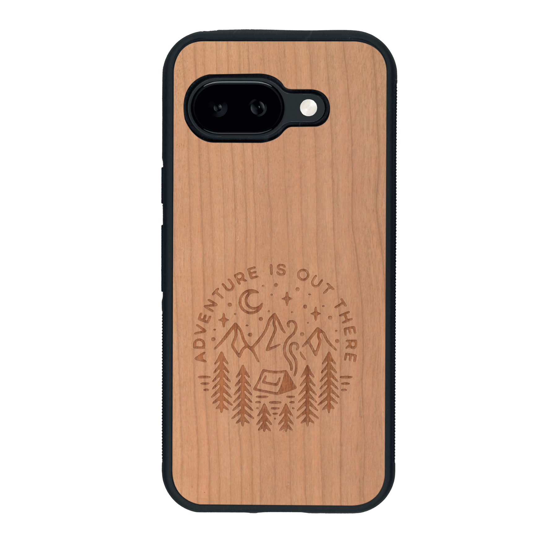 Coque de protection en bois véritable fabriquée en France pour Google Pixel 9A sur le thème du camping en pleine nature et du bivouac avec la phrase "Aventure is out there"