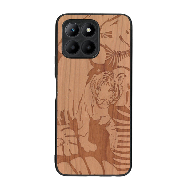 Coque de protection en bois véritable fabriquée en France pour Honor 70 Lite sur le thème de la nature et des animaux représentant un tigre dans la jungle entre des fougères