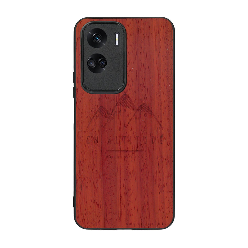 Coque de protection en bois véritable fabriquée en France pour Honor 90 Lite représentant des montagnes, sur le thème de la randonnée en pleine nature et du trail