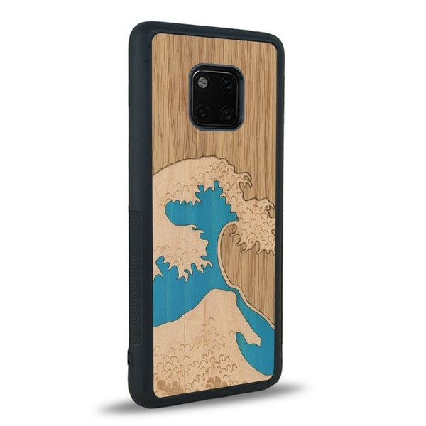 Coque de protection en bois véritable fabriquée en France pour Huawei Mate 20 Pro alliant plusieurs essences de bois pour représenter la célèbre grande vague de Kanagawa