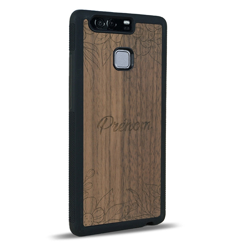 Coque de protection en bois véritable fabriquée en France pour Huawei P9 sur le thème de la fête des mères avec un motif représentant des fleurs et des feuilles