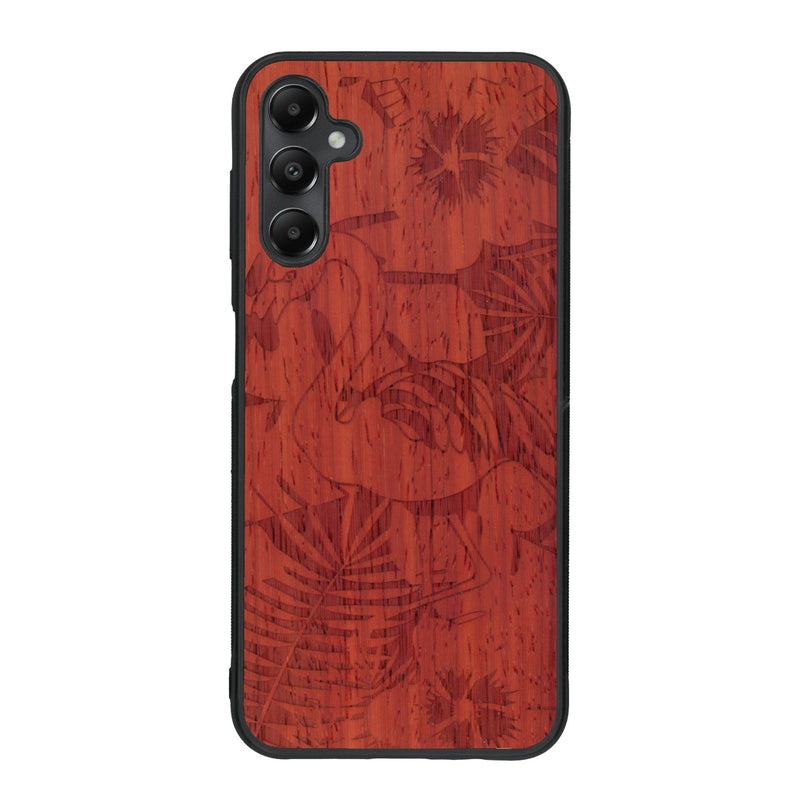 Coque de protection en bois véritable fabriquée en France pour Samsung A05S sur le thème de la nature et des animaux représentant un flamant rose entre des fougères