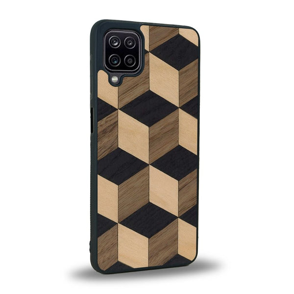 Coque de protection en bois véritable fabriquée en France pour Samsung A12 5G alliant plusieurs essences de bois pour représenter un classique intemporel de la marqueterie